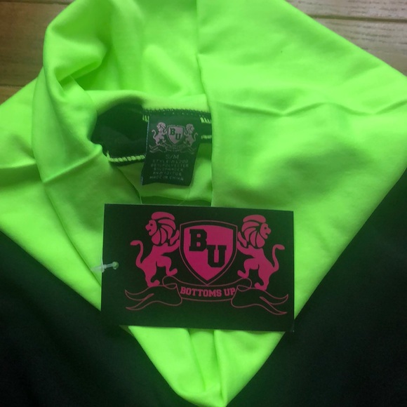 Bottoms up Highwaisted leggings - Picture 3 of 3